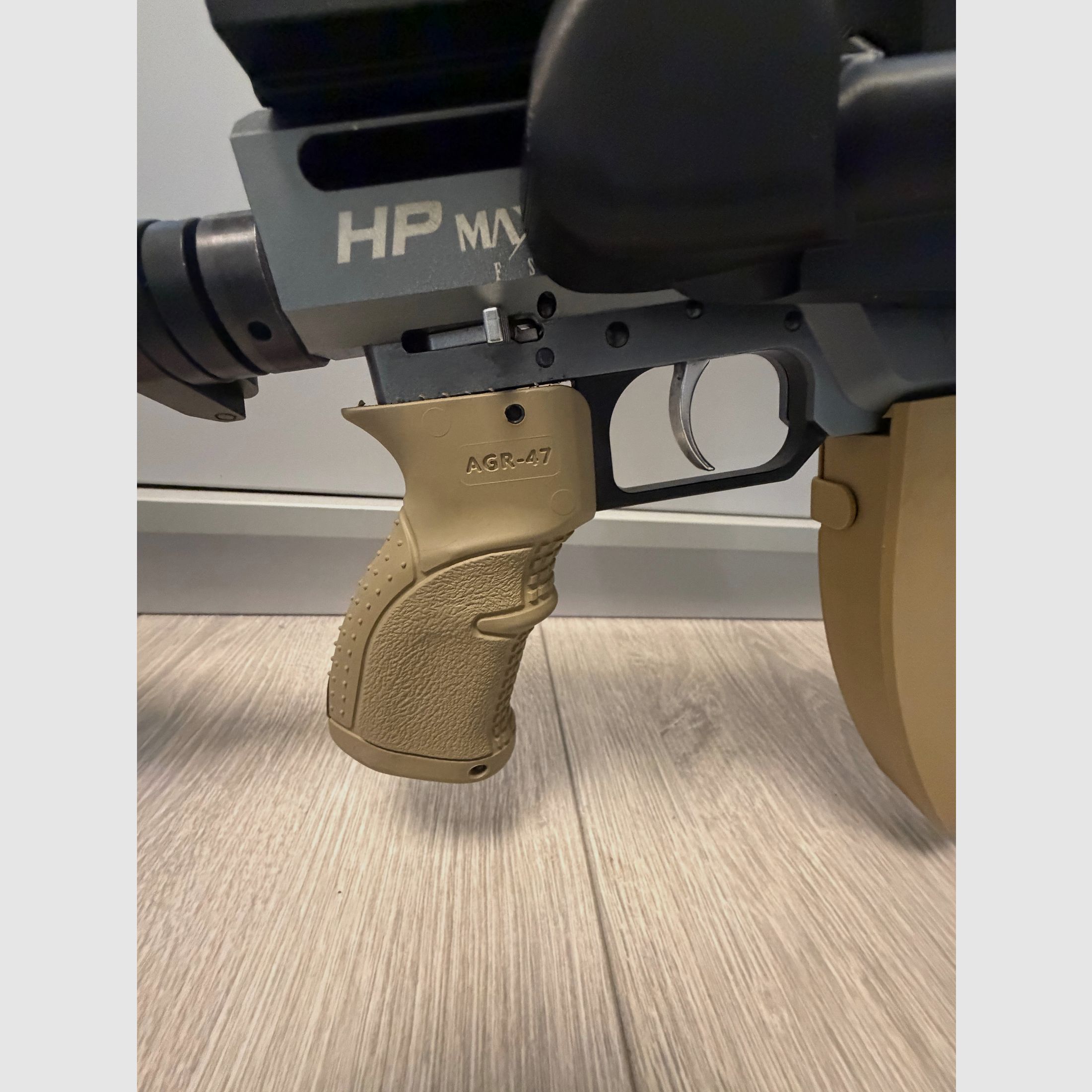 AEA HP-Max MK 1 Kal. .35 9mm F-Luftgewehr Pump-Action, RED-DOT i składany powiększacz 1-5x (Magnifier), Taktyczny, FAB-Stock, Donny FL, dwójnóg tactical