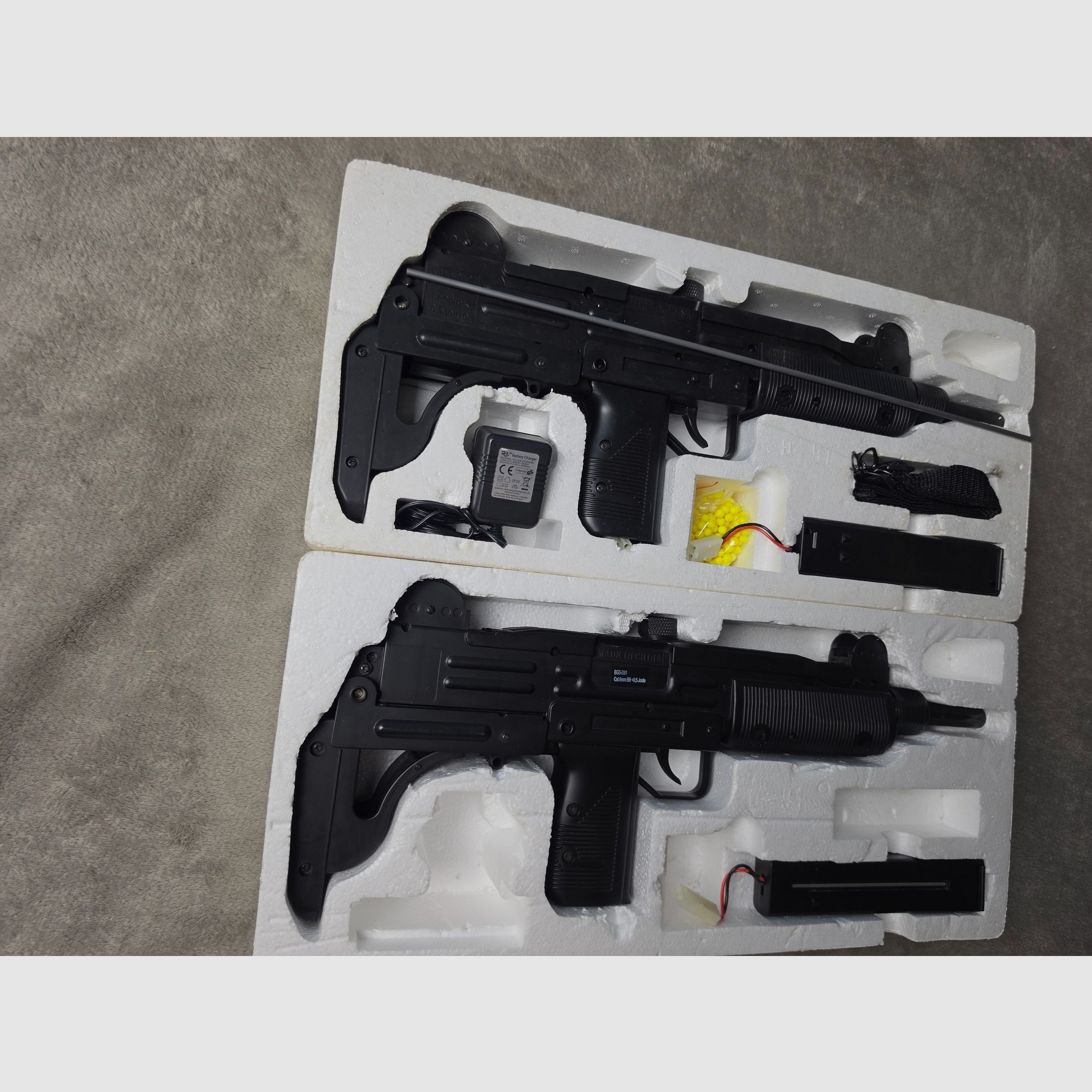2x WELL D-91 UZI Airsoft SMG eléctrica Softair lote / set, imagen 3 de 9