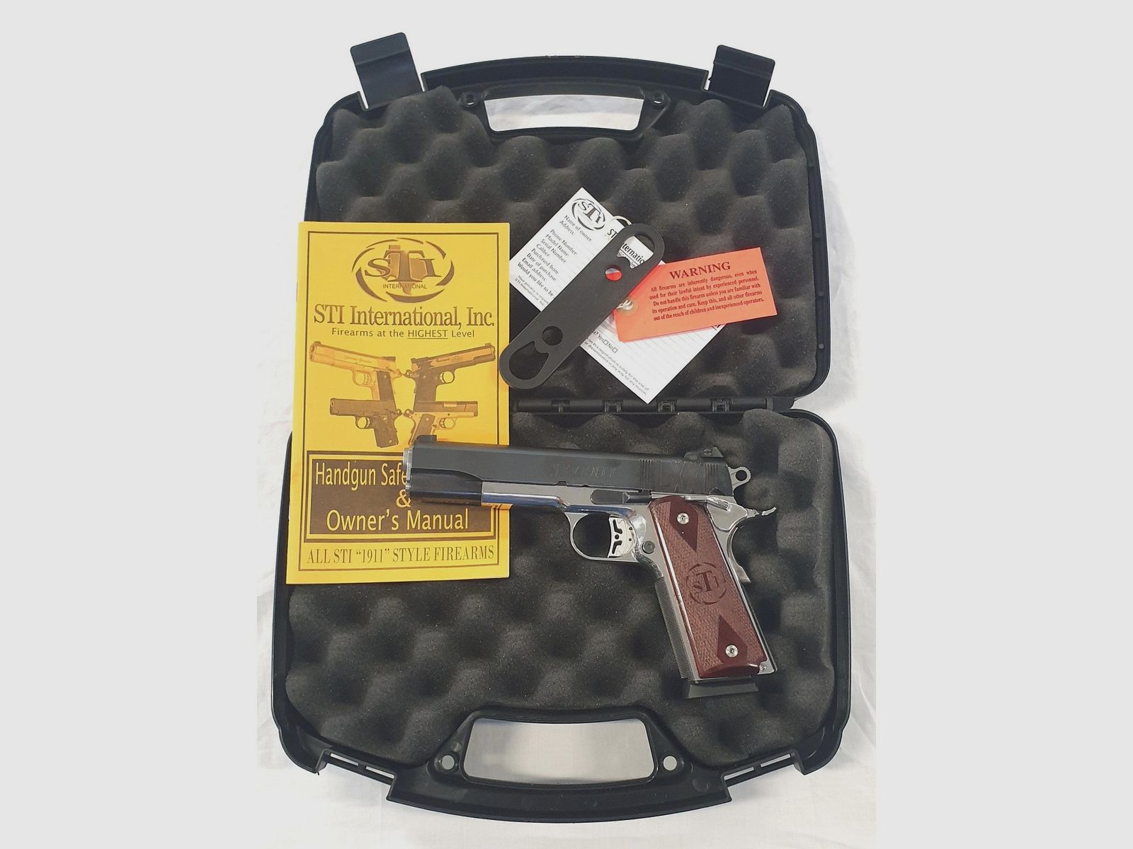 STI 1911 Seventy 70th, Bild 4 von 4