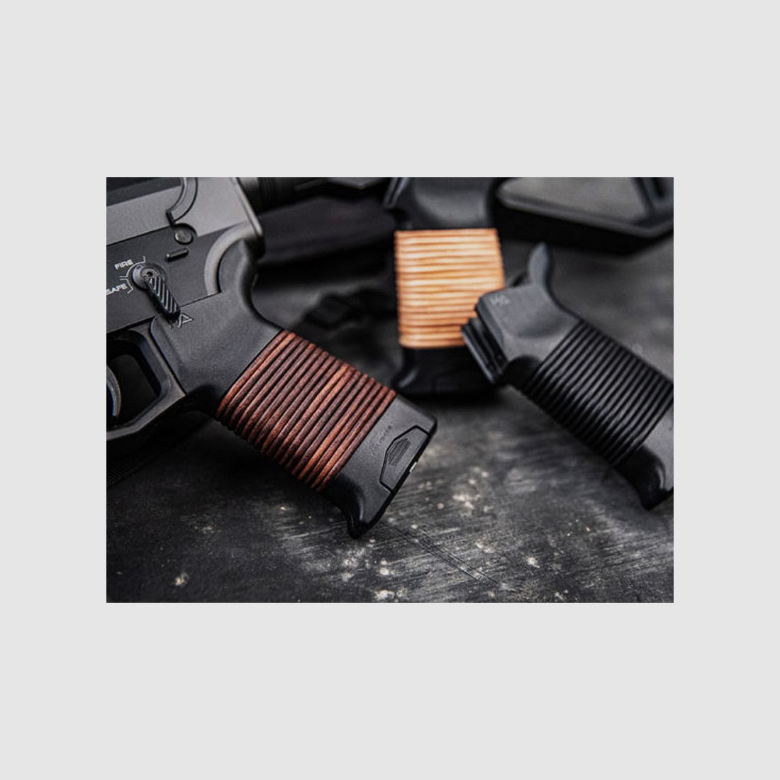 Poignée de pistolet HERA ARMS H15GL avec enroulement en cuir noir