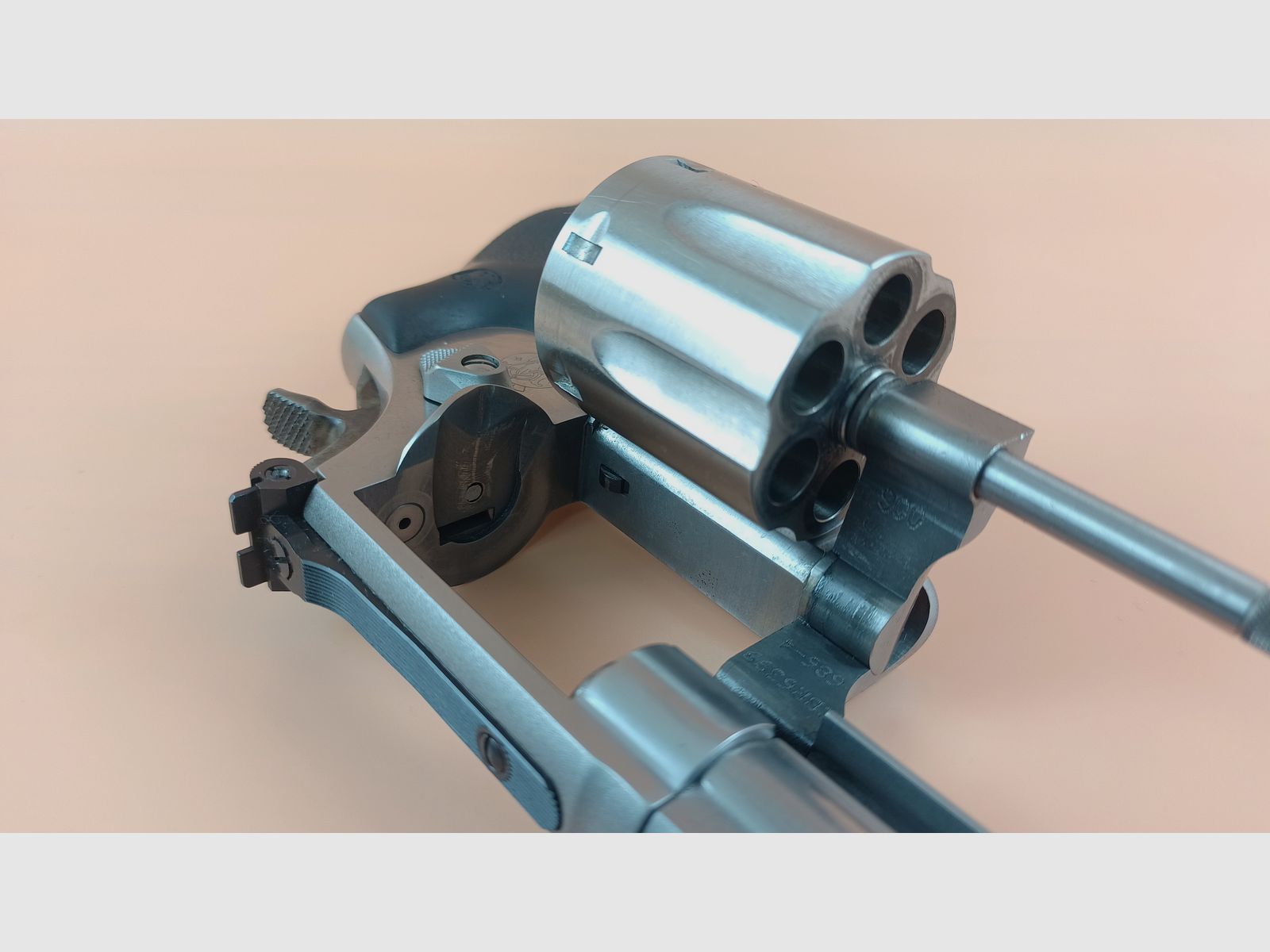 Smith & Wesson Mod. 686-4, S&W 686-4, Cal. .357 Magnum *inossidabile*