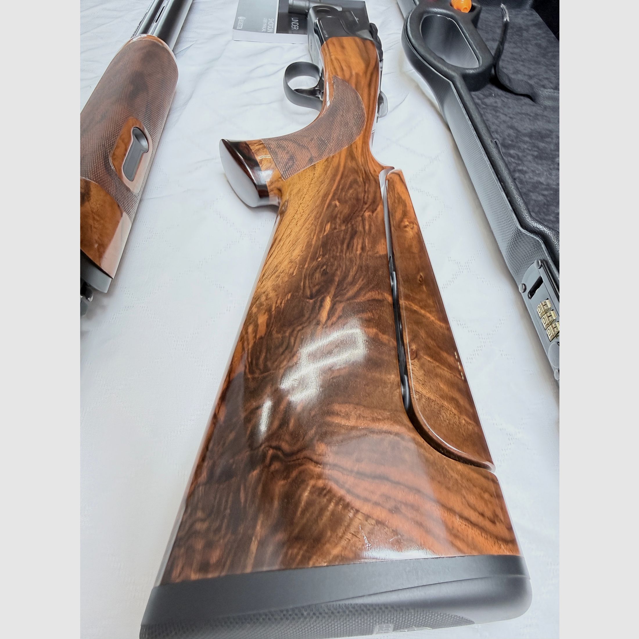 🔥Beretta DT11 Black Edition – neuwertig – 12/76 – 76 cm – Top-Holz + Sonderfinish🔥