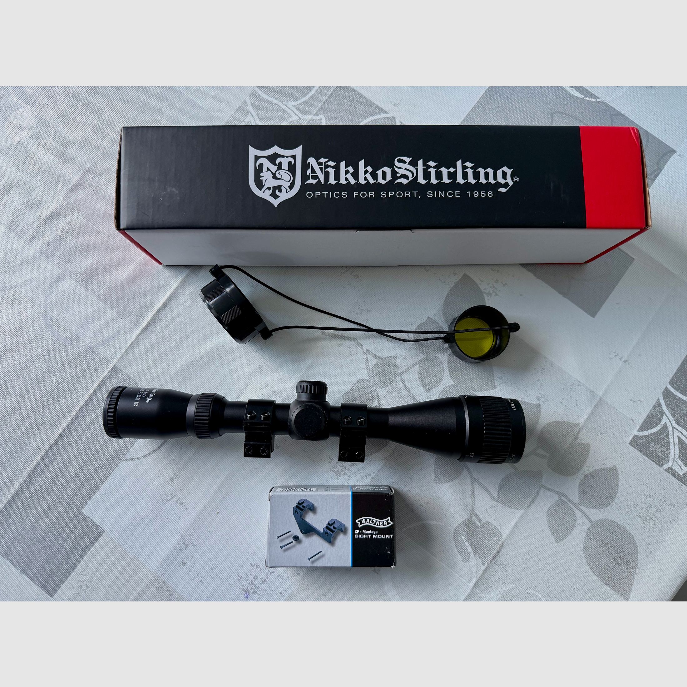 Zielfernrohr Nikko Stirling Mountmaster 3 - 9 x 40 Half Mil Dot 378 inch mounts - Beleuchtet - neuwertiger Zustand !