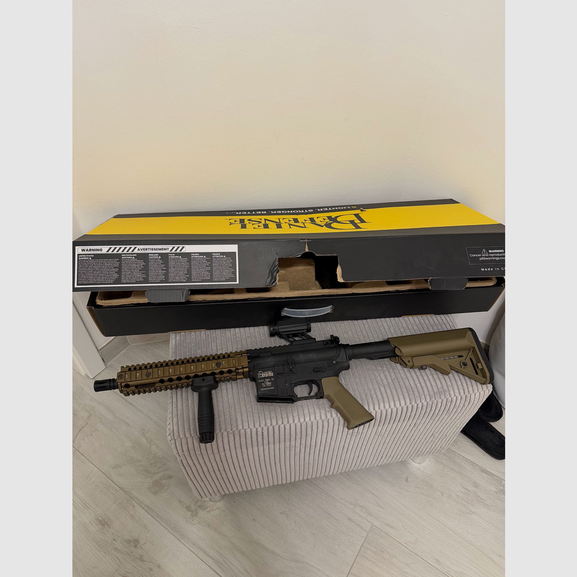 Airsoft Waffe Gewehr John Defense mit Zubeör