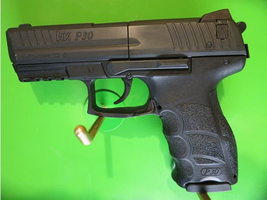 Heckler & Koch P30 Druckluft-Pistole 4,5 mm (.177) CO2. brüniert, wie neu      #75