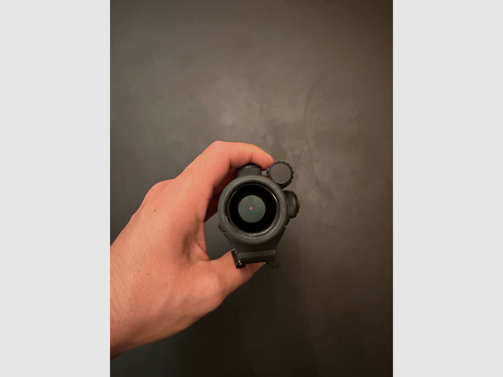 Aimpoint Leuchtpunktvisier 9000 SC mit Blaser Sattelmontage