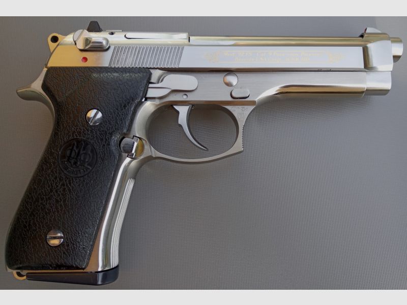 Beretta F92 stainless - Sondermodell mit goldener Schrift