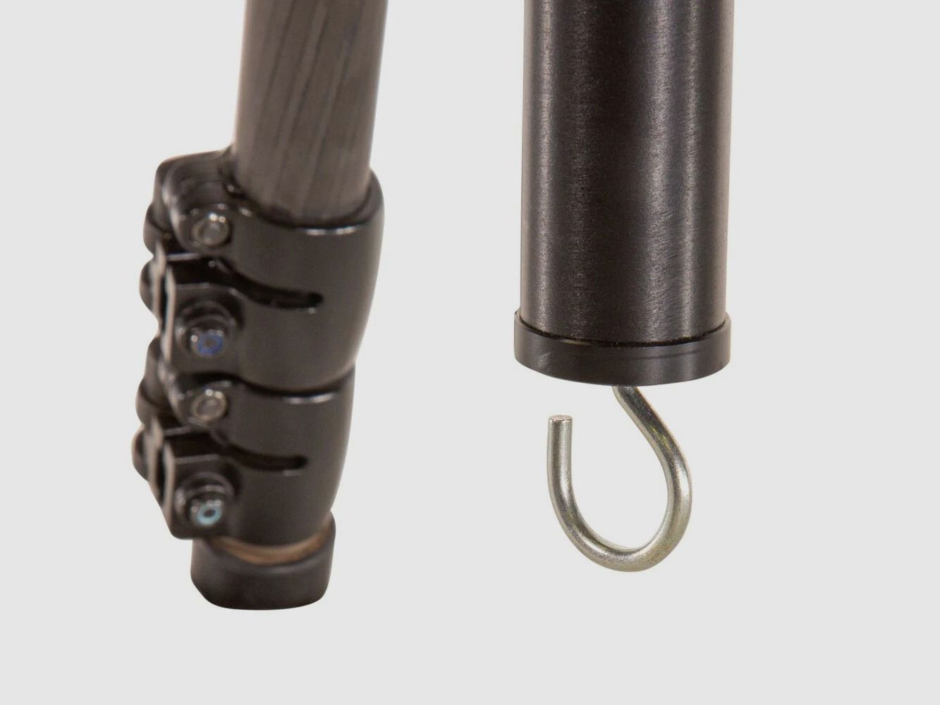 Headhunter KJI K800 Carbon Tripod with Reaper Grip