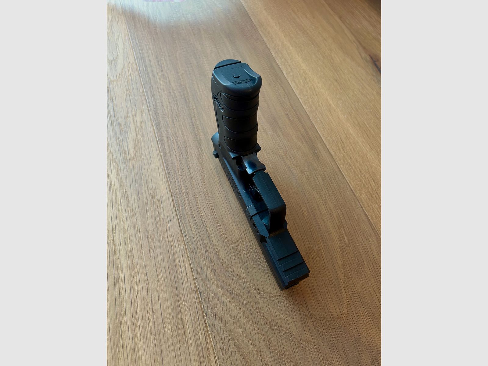 Schreckschusspistole Walther PK380 cal. 9 mm P. A. K.