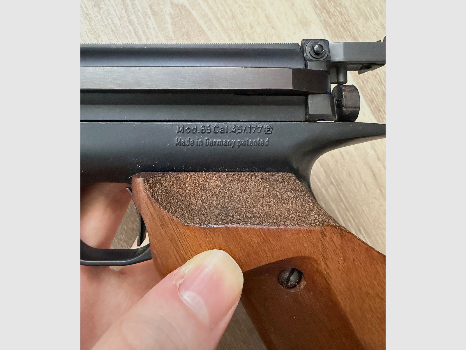 Feinwerkbau Mod. 65 cal 4,5mm en estado como nuevo