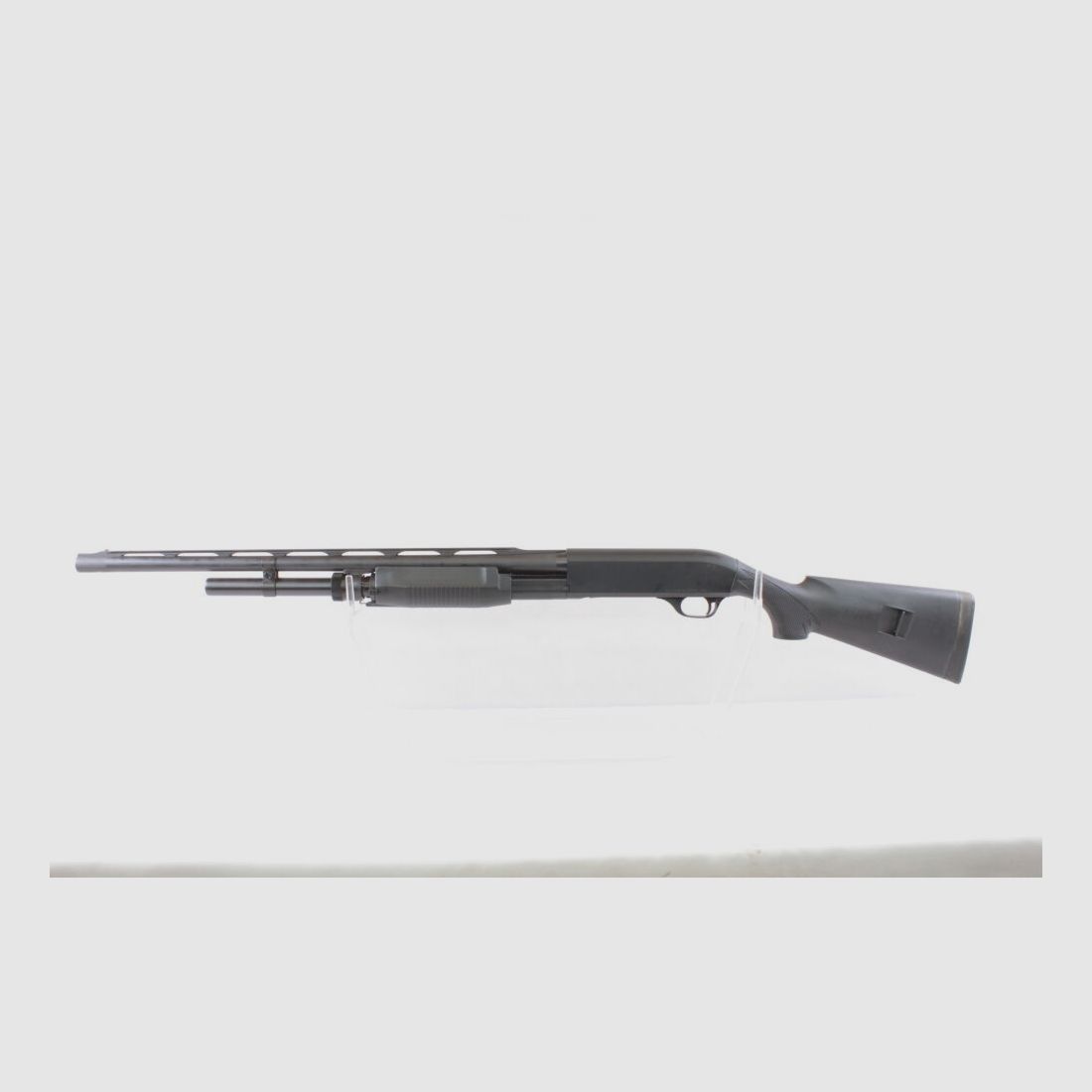 Escopeta semiautomática Benelli M3 - 12/76