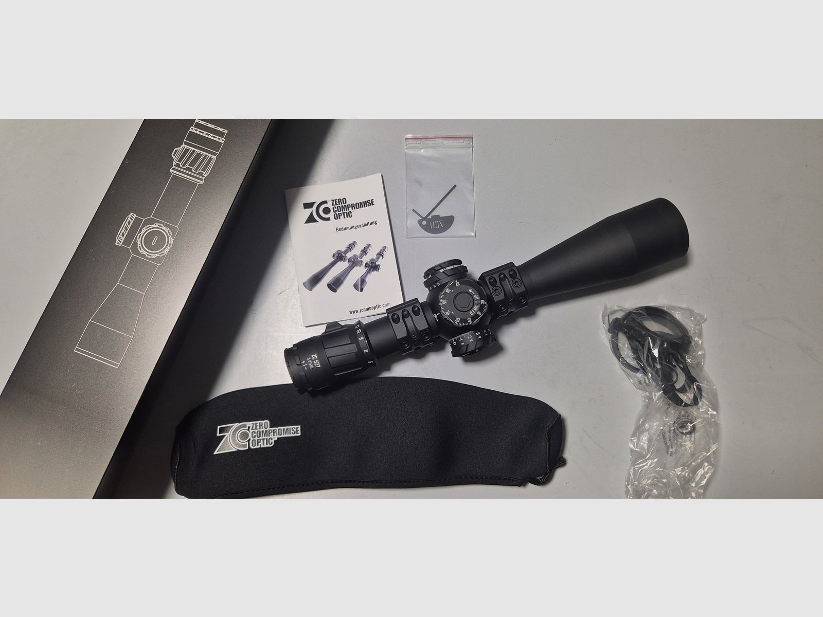 ZCO Zero Compromise Zielfernrohr ZC527 5-27x56 ccw, 10 MIL Turm; NEU 