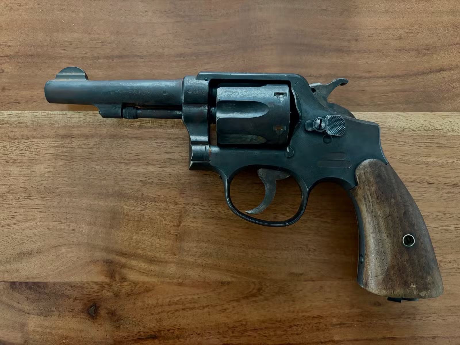 Smith & Wesson Revolver Kal. .38 Special