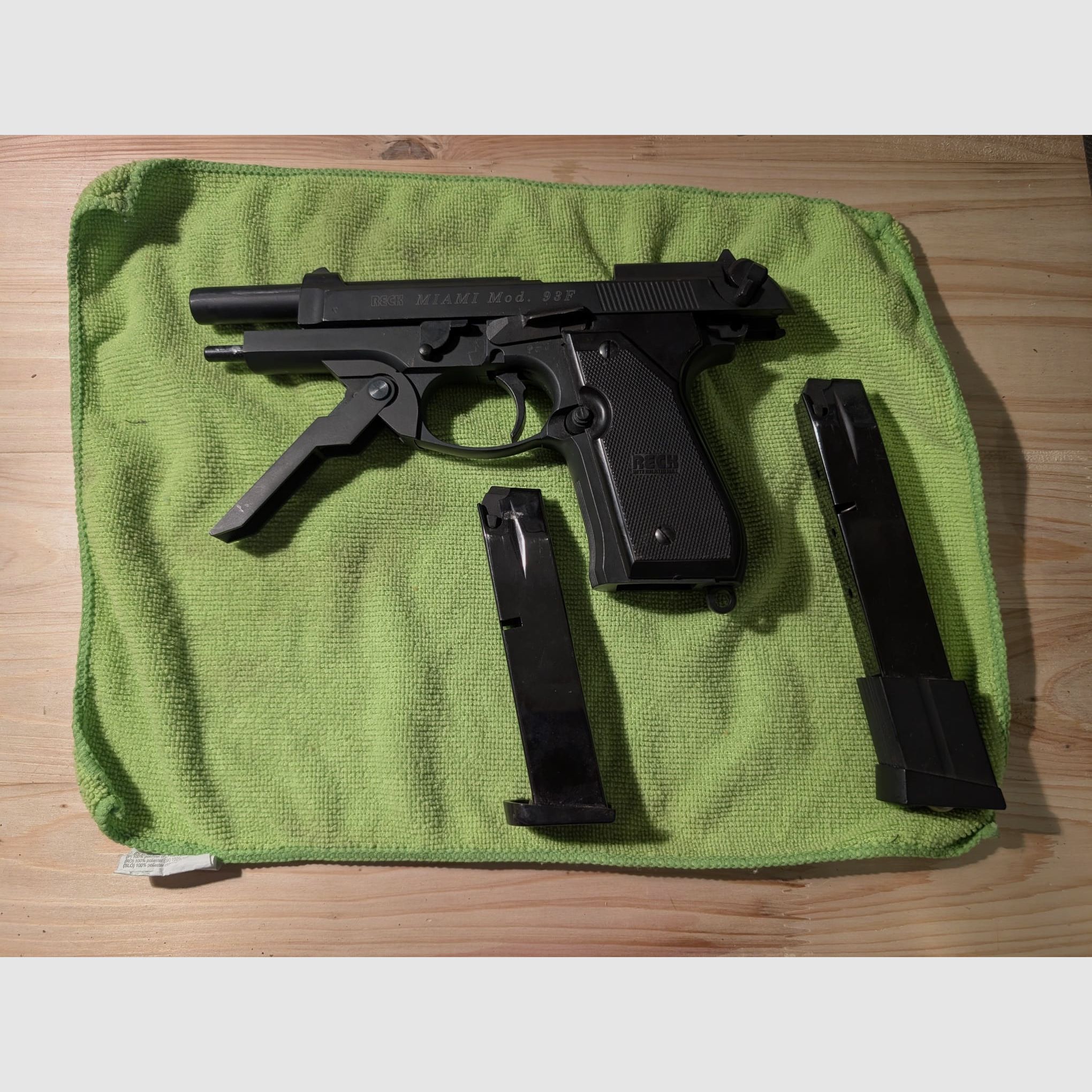 Reck Miami Mod. 93F PTB 908