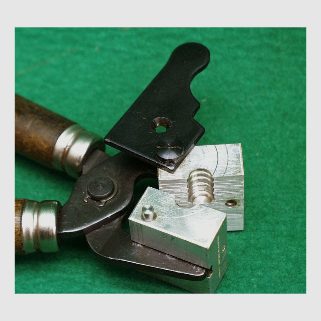 Palmetto Gießkokille mit Griffzange .358 WC