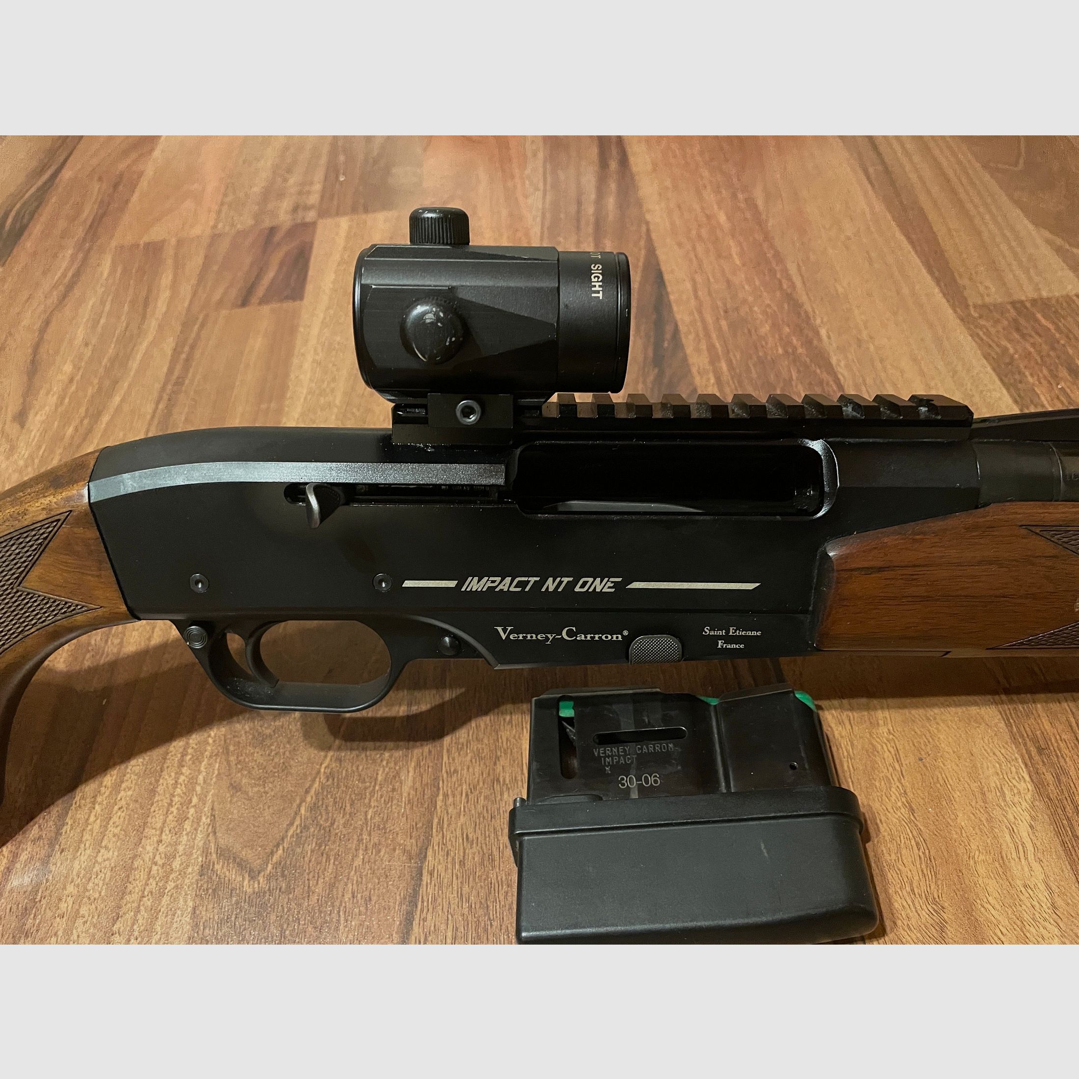 Rifle de carga automática