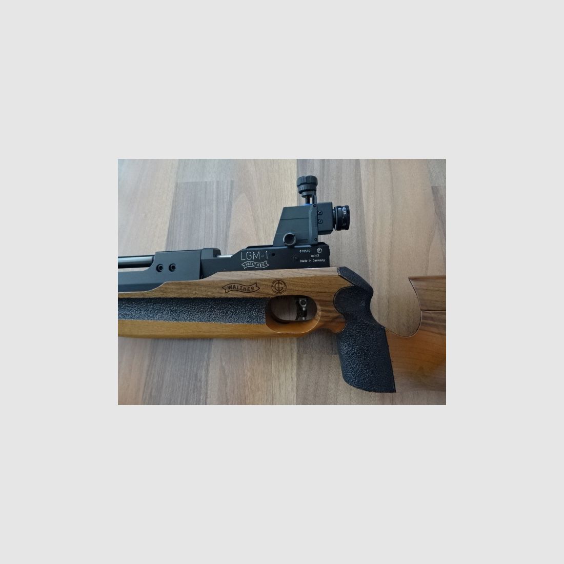 Walther LGM-1 Match Luftgewehr für Rechtsschützen topp Zustand Schussbild Anleitung Irisblende