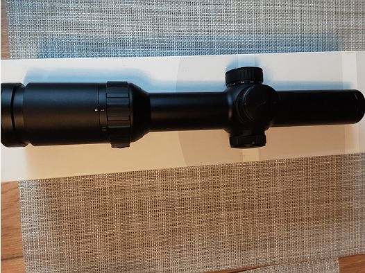 Hawke scope 1-8×24 LA 4Dot