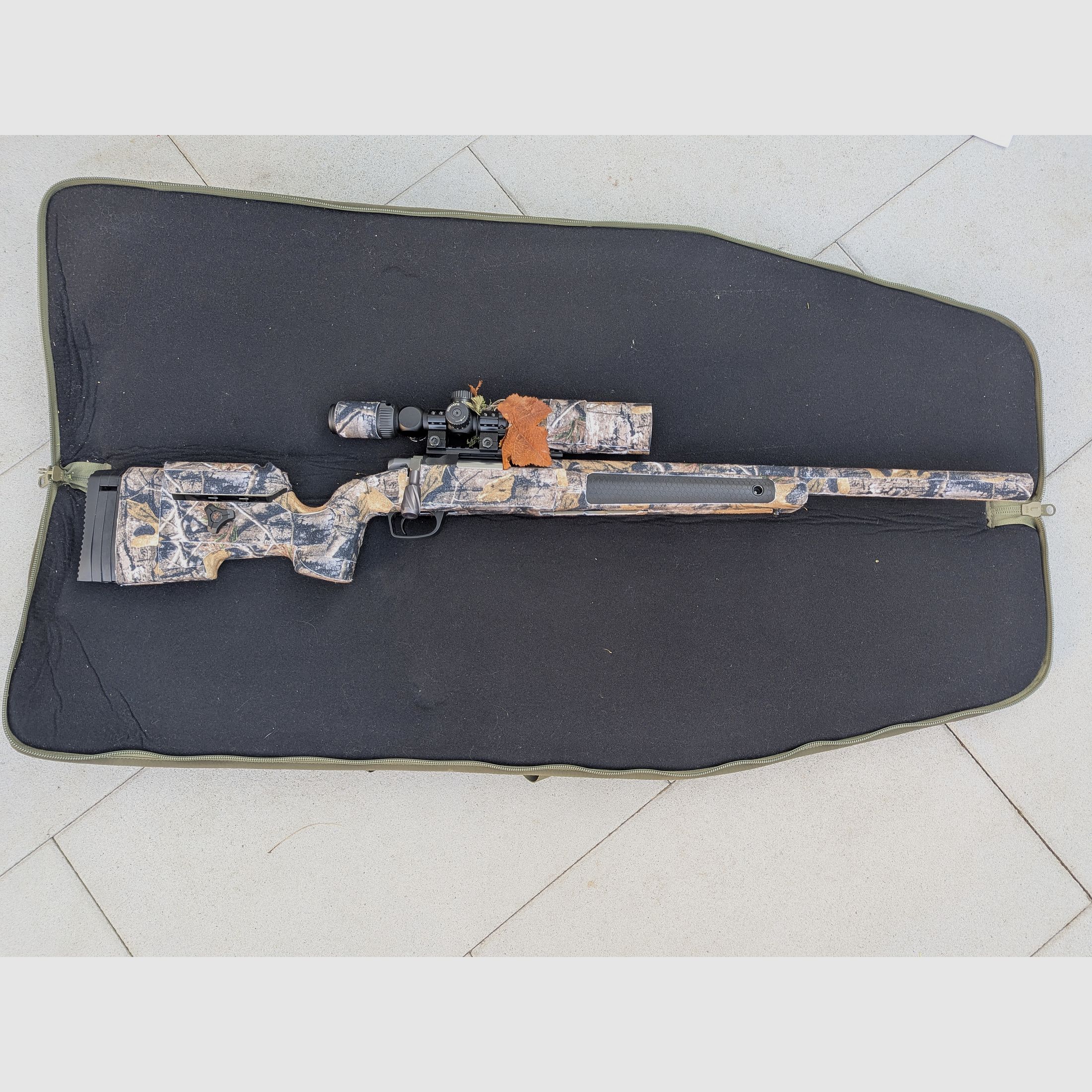 Maple Leaf Mlc 338