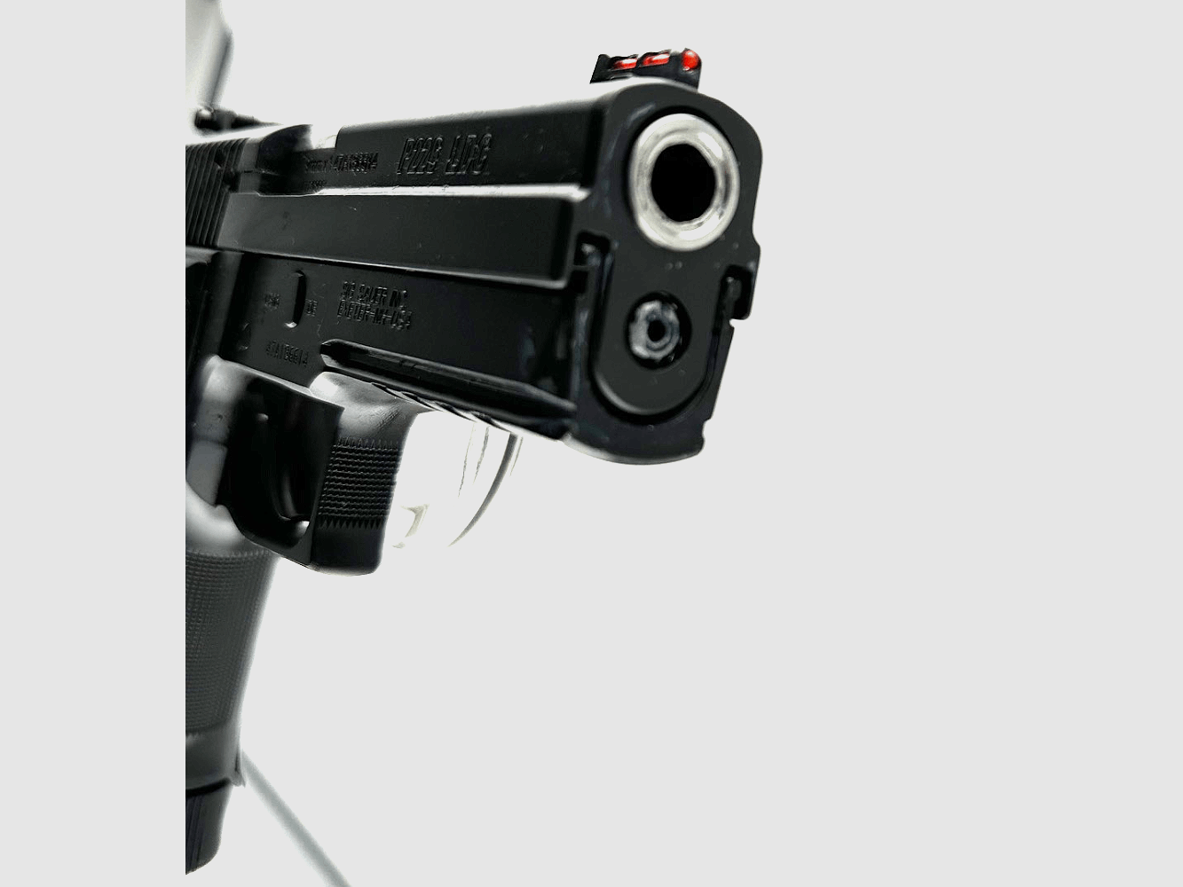 <SIG SAUER P226 LDC 9mmLuger>