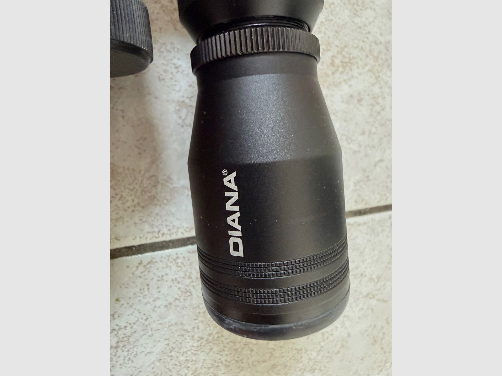 Carabine à air comprimé Perfecta Mod.32 avec lunette Diana + 1700 coups