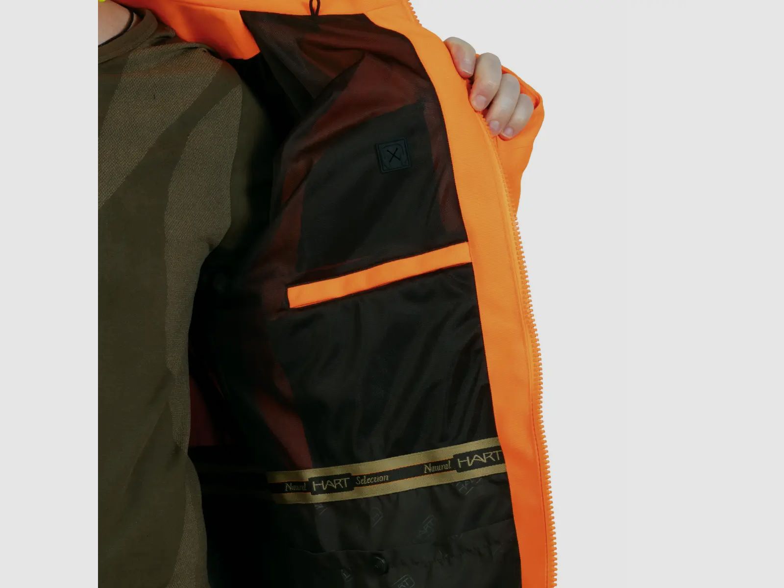 Hart tracking jacket Wildpro