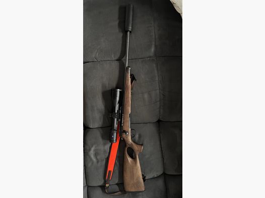 Röwa Signature Cal. 30-06 avec stock troué