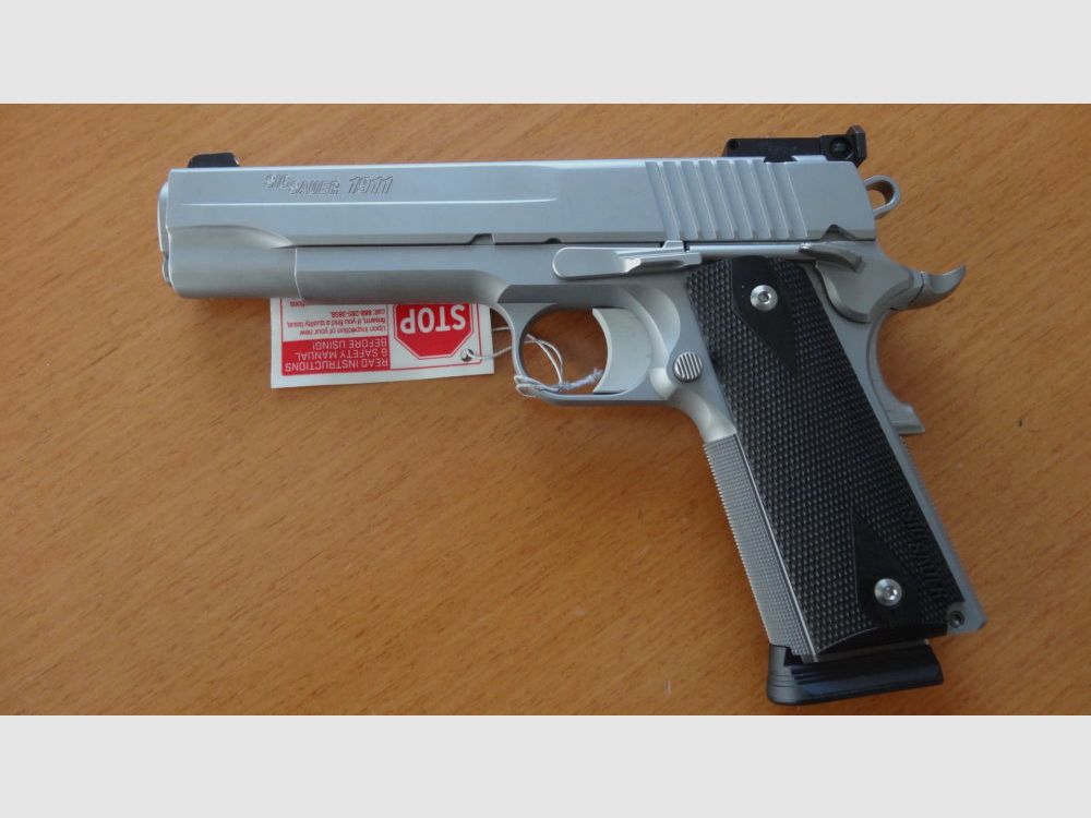 Sig Sauer	 SL-Pistole:Sig Sauer 1911 Stainless Target Cal. 45 ACP