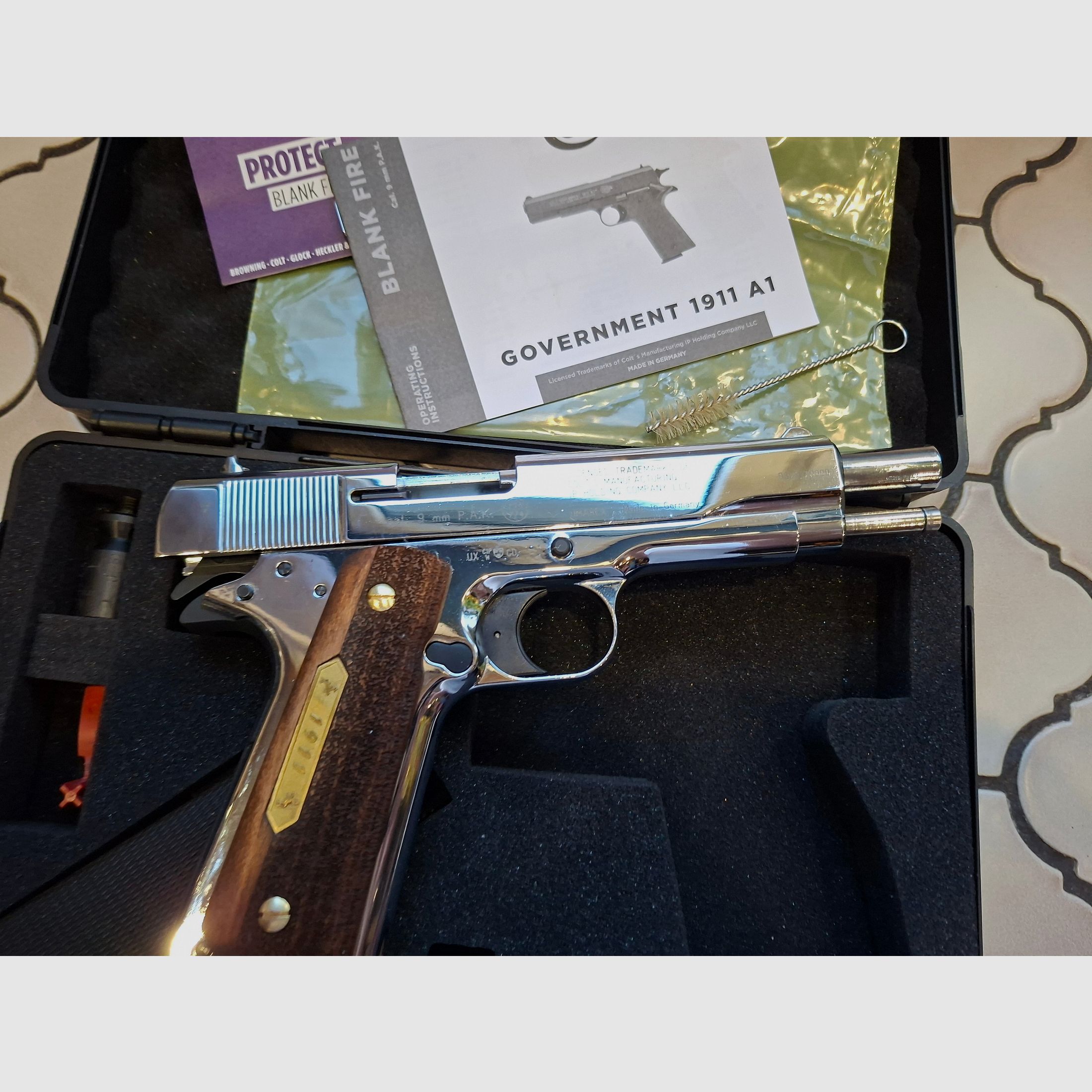 Colt 1911 Chrom, nowy, nie strzelany, długa prowadnica sprężyny, przedmiot kolekcjonerski. Cena do negocjacji!