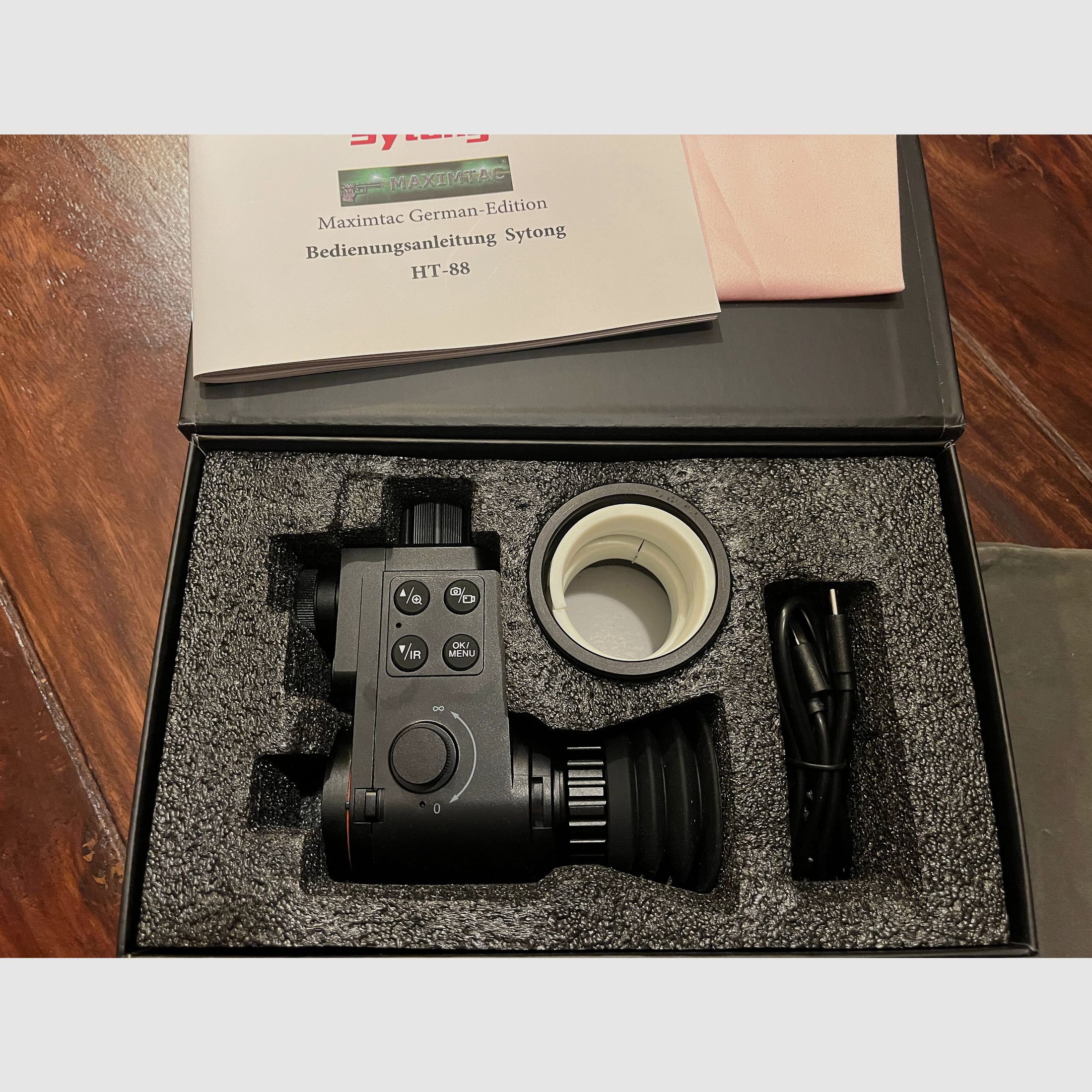 Sytong HT-88 940mn inkl. Universaladapter 35-47mm