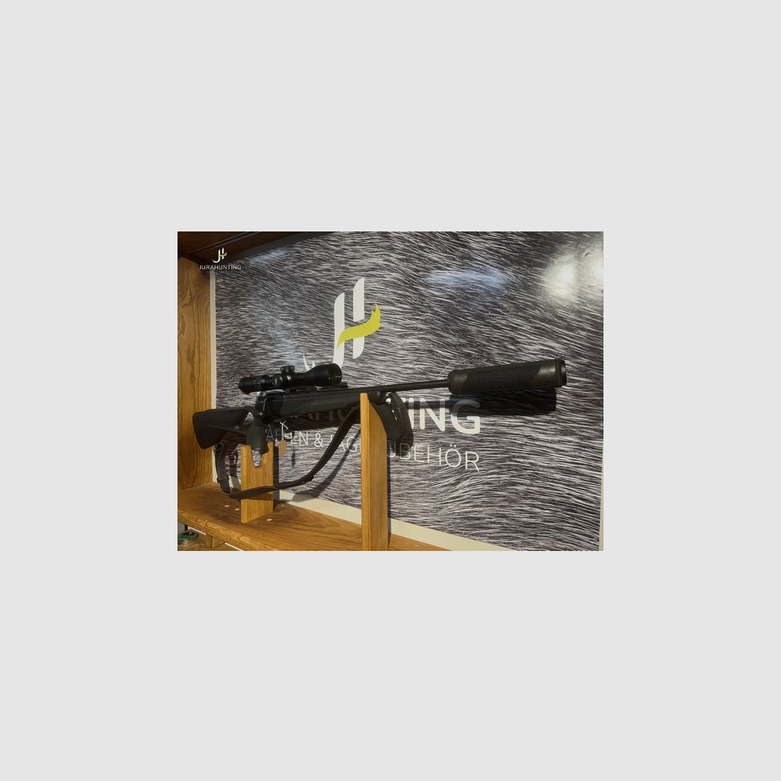 Blaser R8 Ultimate; Blaser B2 2-12x50iC; Jaki Titanium