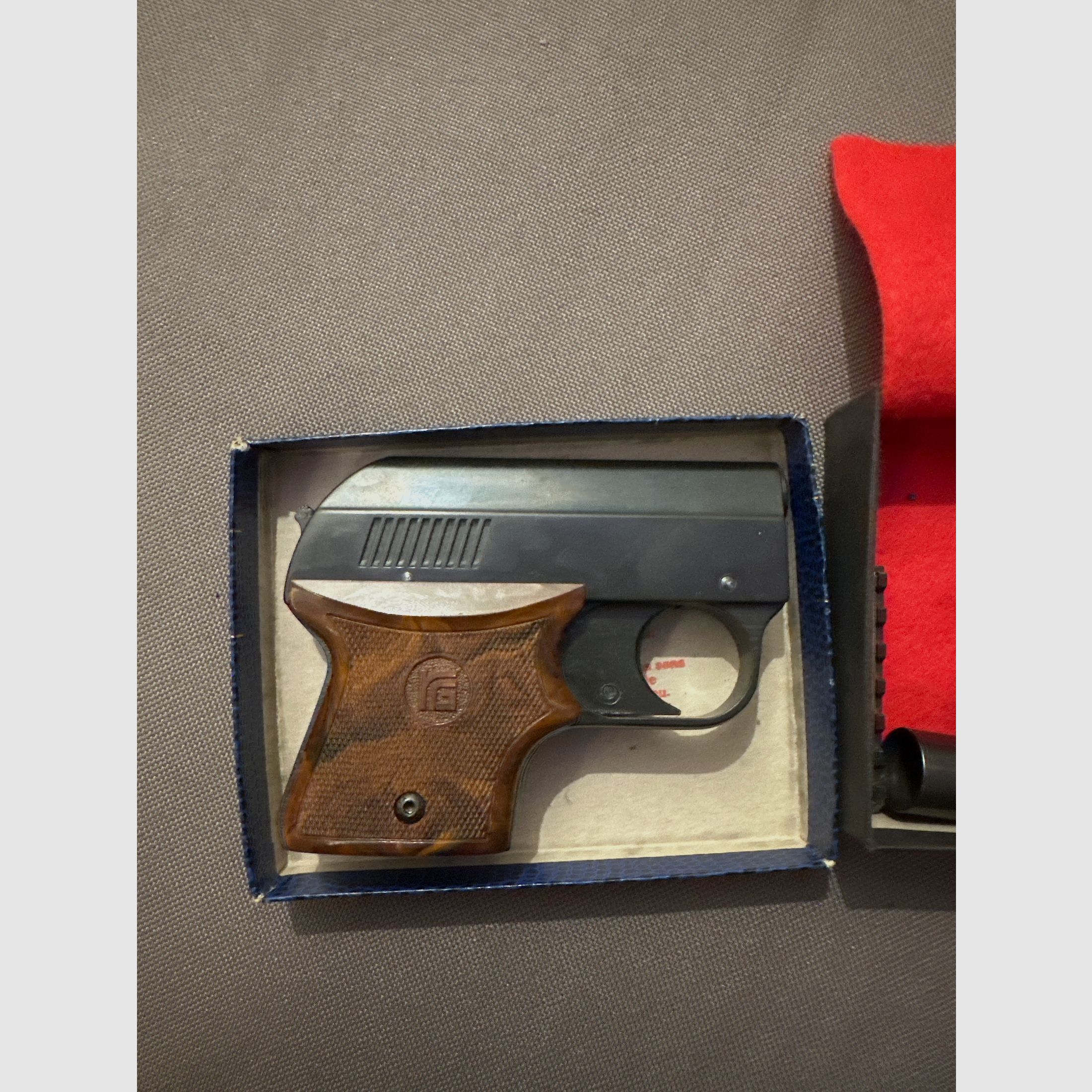 Röhm RG 3 pistolet alarmowy 6 mm Flobert Knall | OVP | 2 magazynki | instrukcja