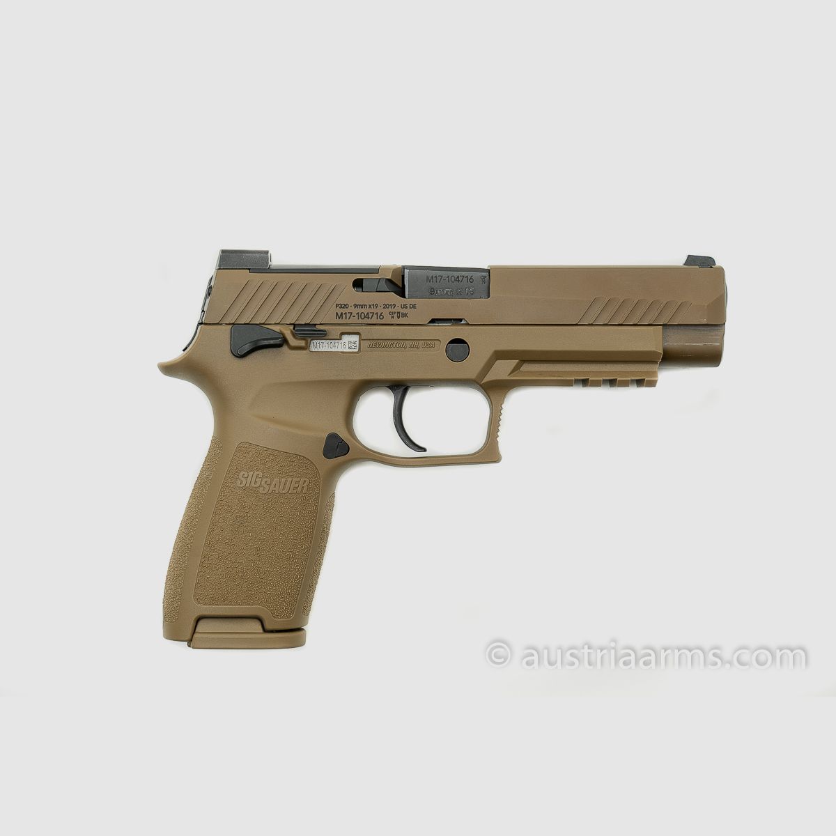 SIG Sauer M17, US Army service pistol, 9 x 19 mm, image 2 of 2