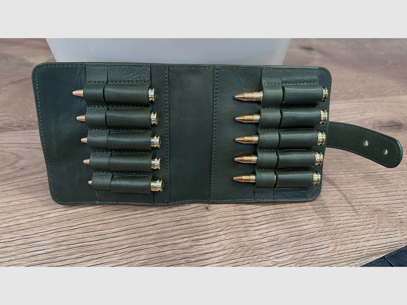 - Jagen - Patronenetui Etui Patronentasche Ledertasche Munitionstasche