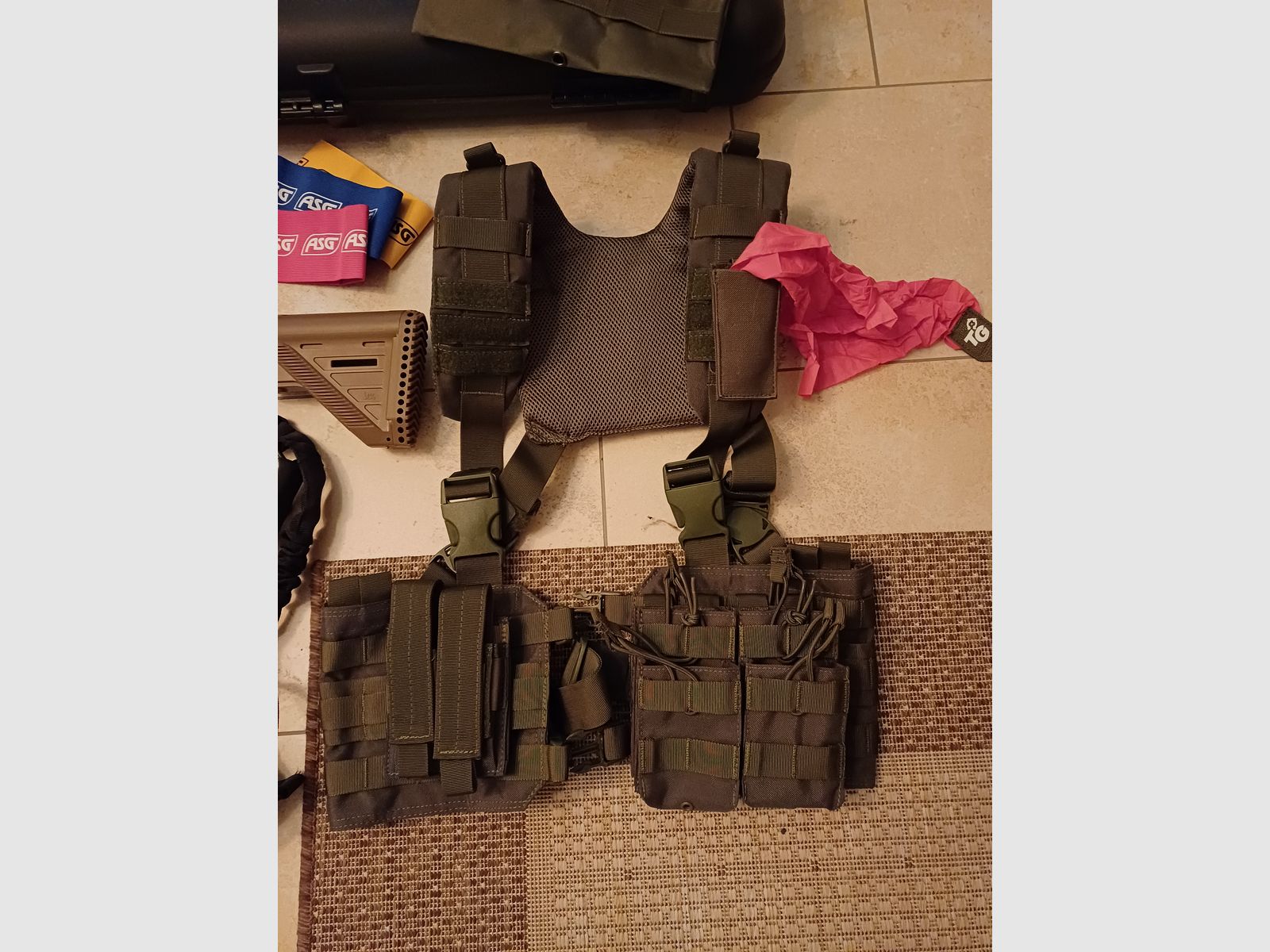 Airsoft VFC HK 416 A5 V3 mit Zubehör und österr. Armeerucksack