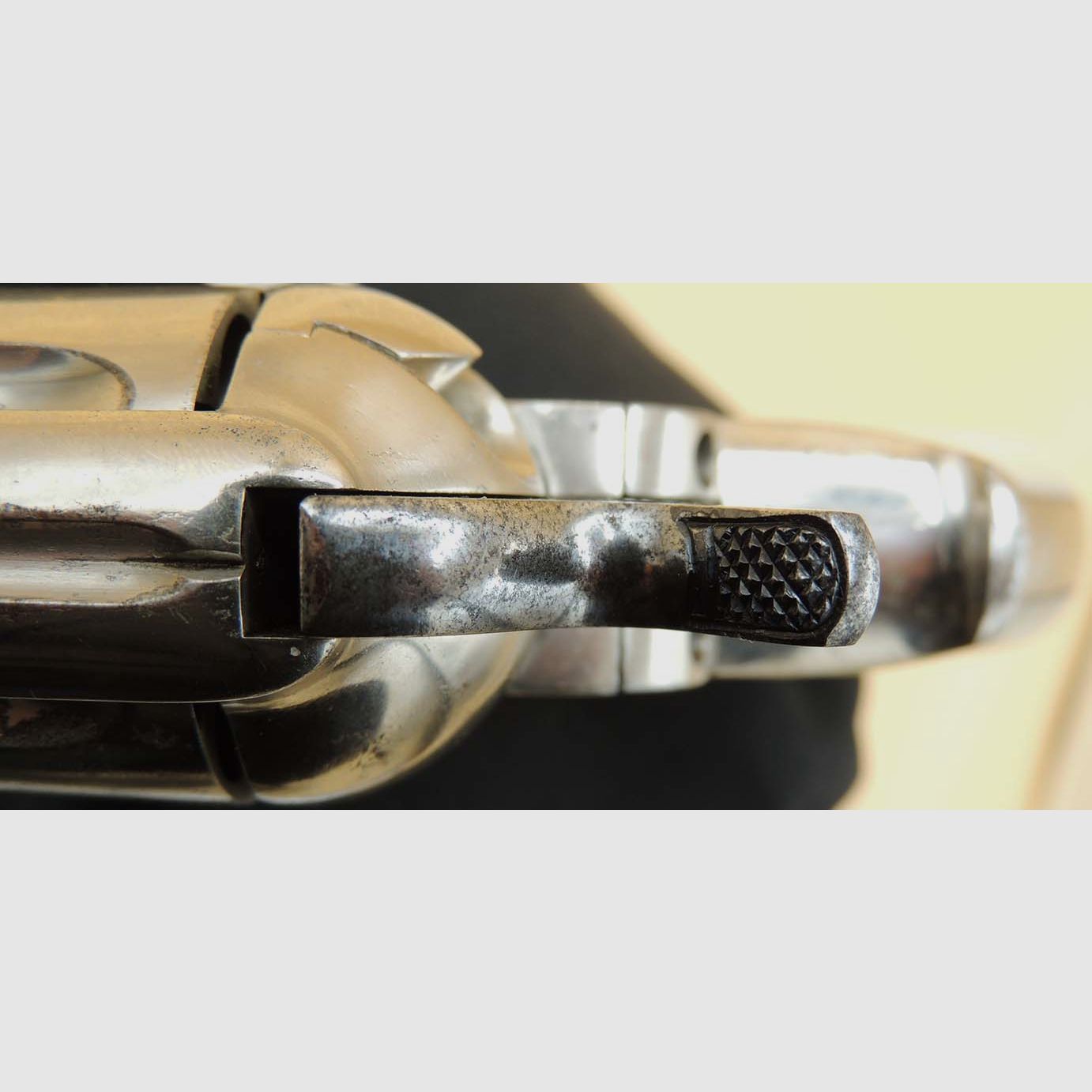 Colt Banker’s Special – .38 Special – Nickel Finish, 3‑Zoll‑Lauf, Perlmuttgriff, Bild 5 von 8