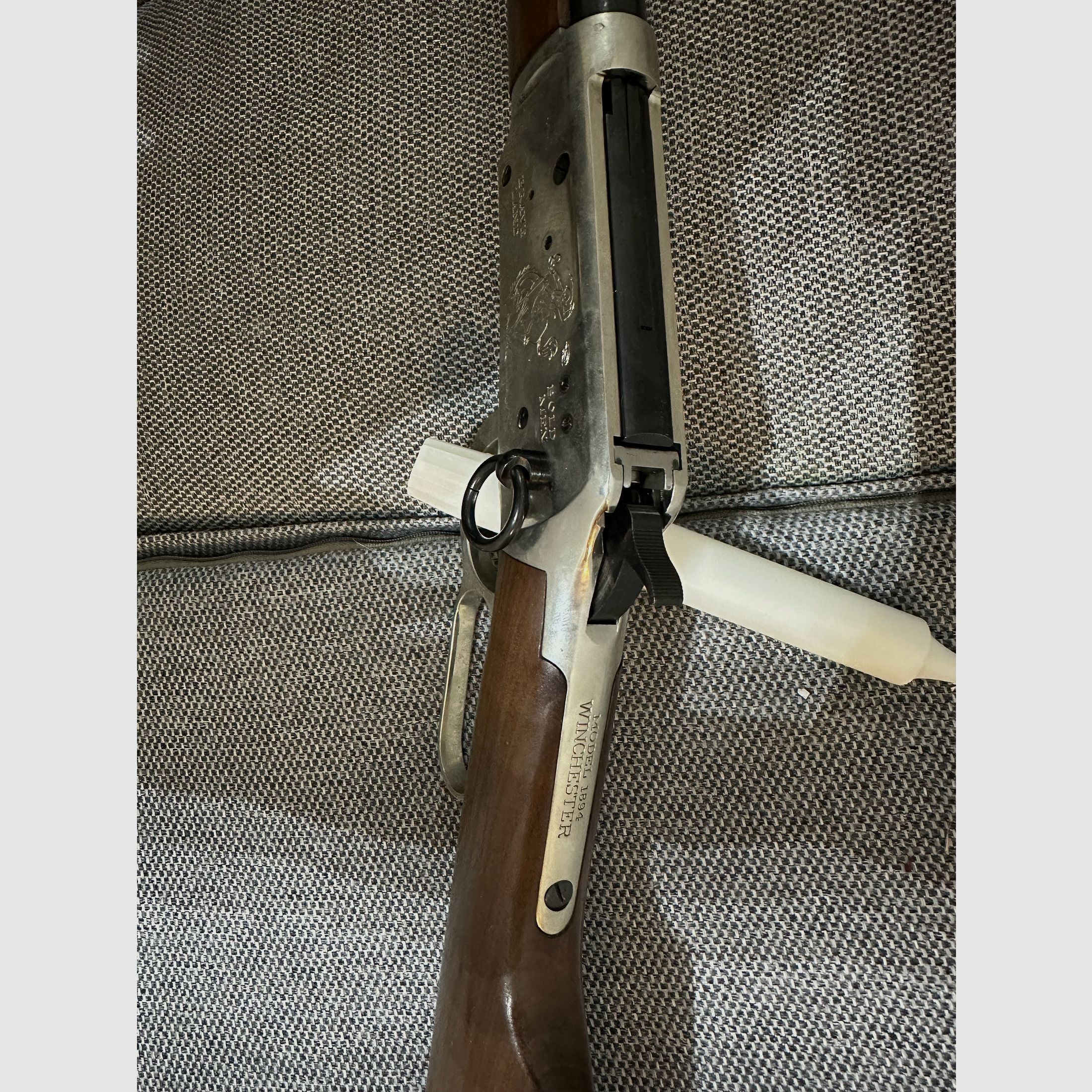 SONDERMODELL Winchester UHR Cowboy Commemorative 1894 .30-30 Win