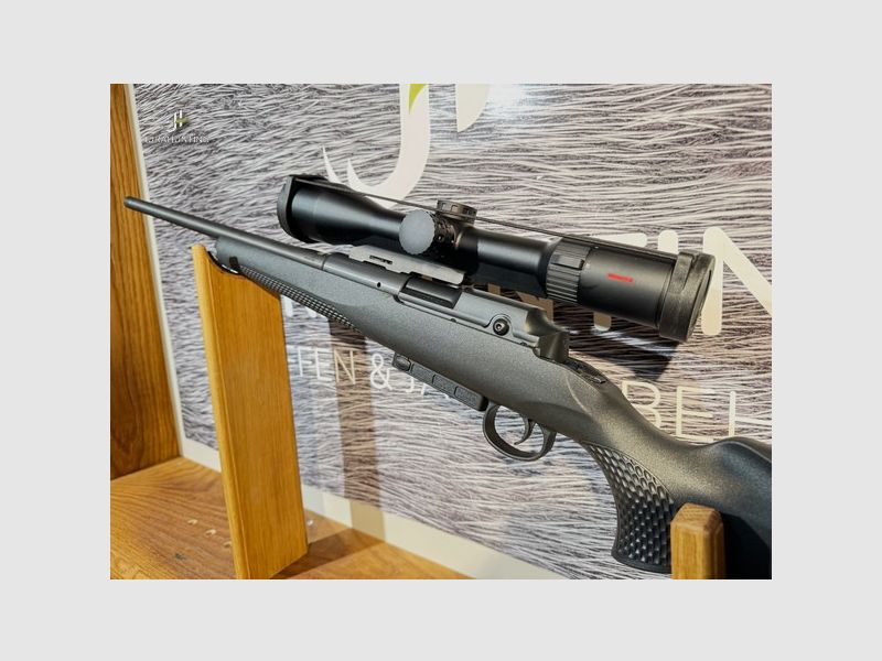 Mauser M25 Extreme; Minox RS4 2,5-10x50 S