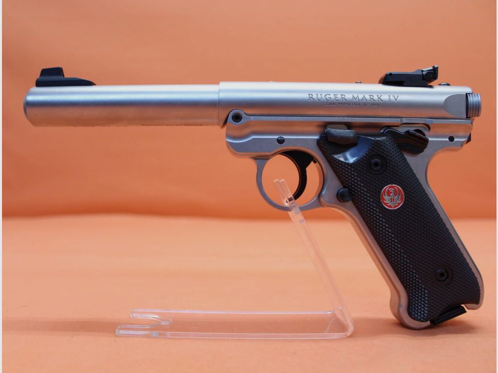 Pistola Ruger Ha. .22lr Ruger MARK IV Target Acciaio Inossidabile 5,5" canna/ canna bull (.22lfB/.22L.R. MK4), immagine 1 di 7