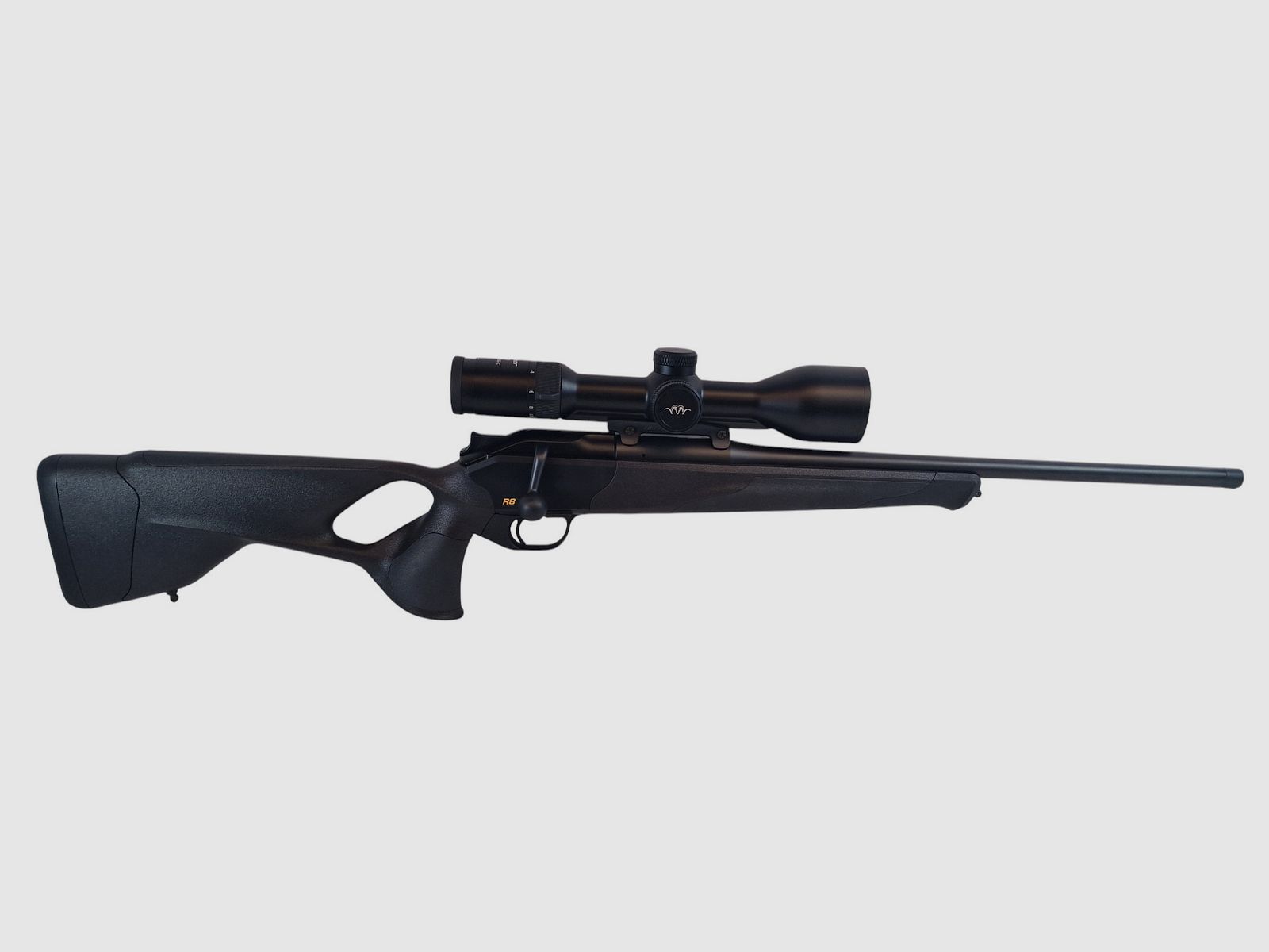 Blaser R8 Ultimate Cal. 30-06 LL. 52cm con M15x1 e Blaser B2 2,5-15x56 IC S disponibile subito