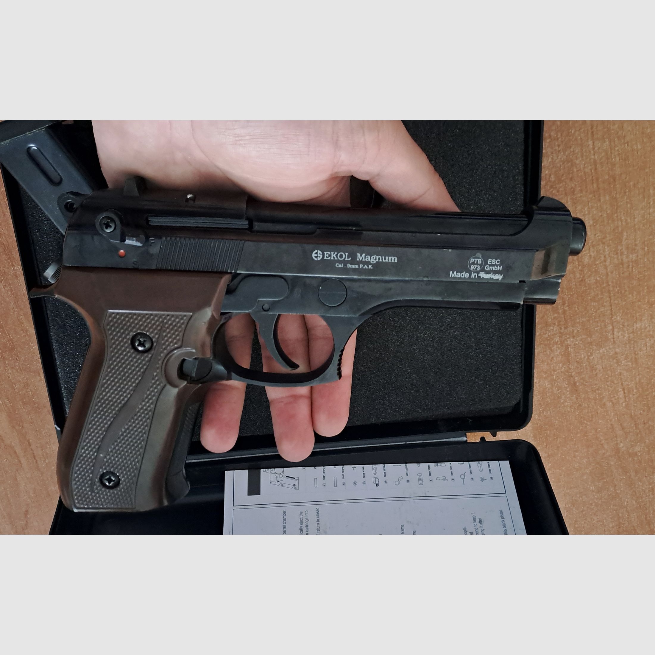 Ekol Firat Magnum PTB 973 en calibre 9mm Bang avec accessoires !