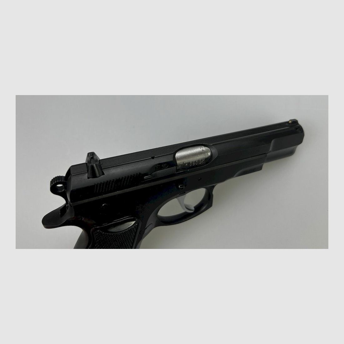CZ 75 B
