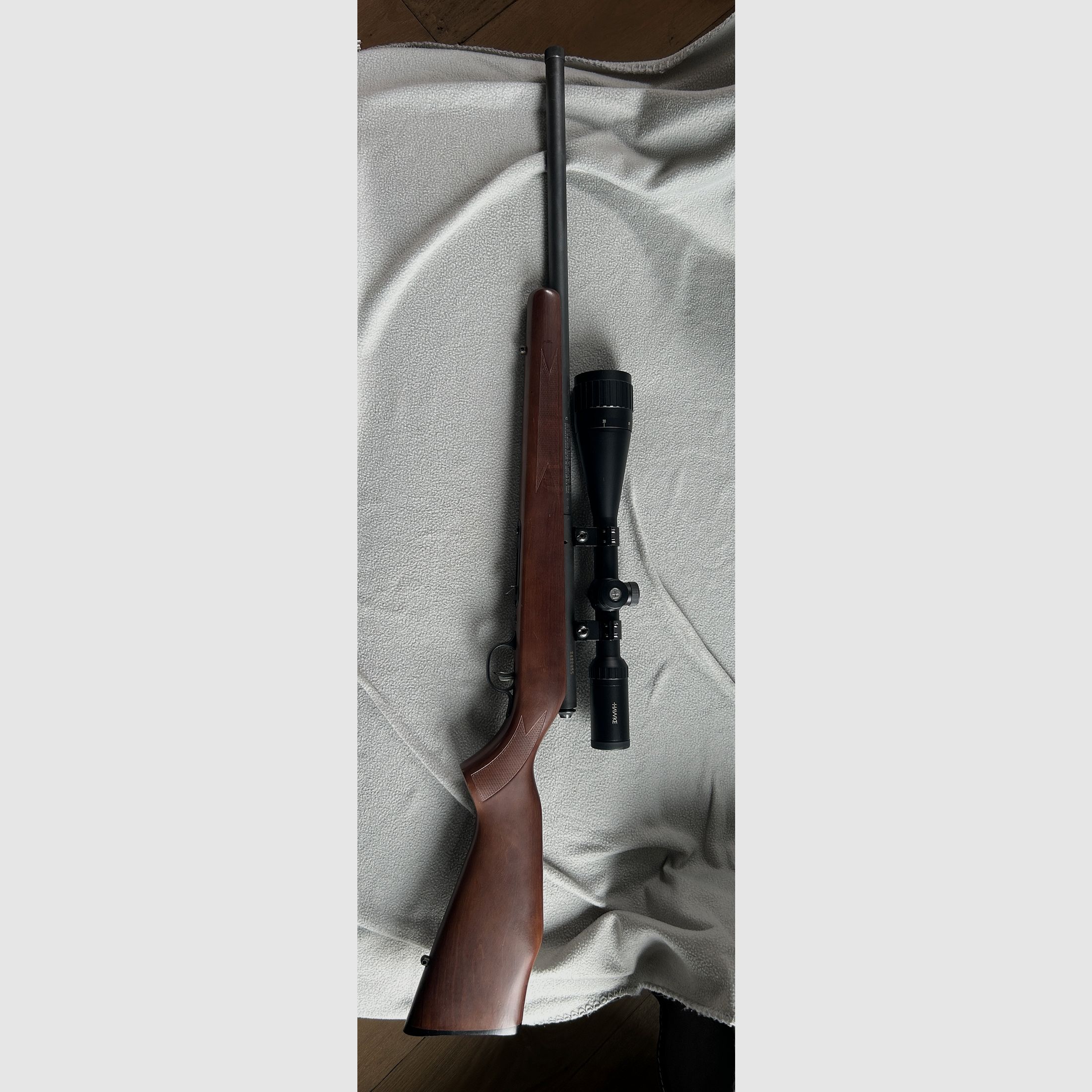 Savage 93R17 .17HMR mit ZF