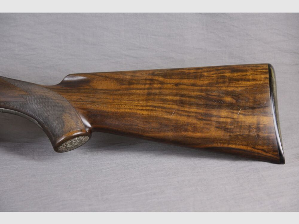 FN	 B25