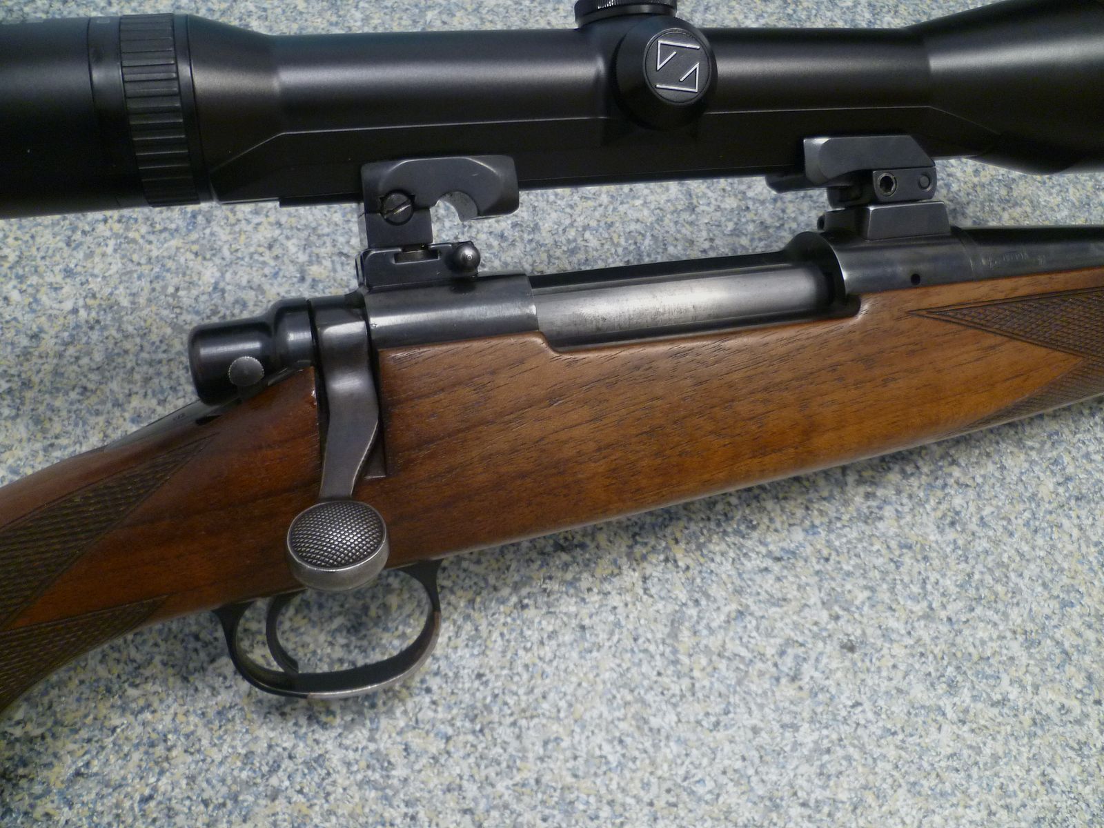 Repetierbüchse Remington 700 .30-06 Spring.