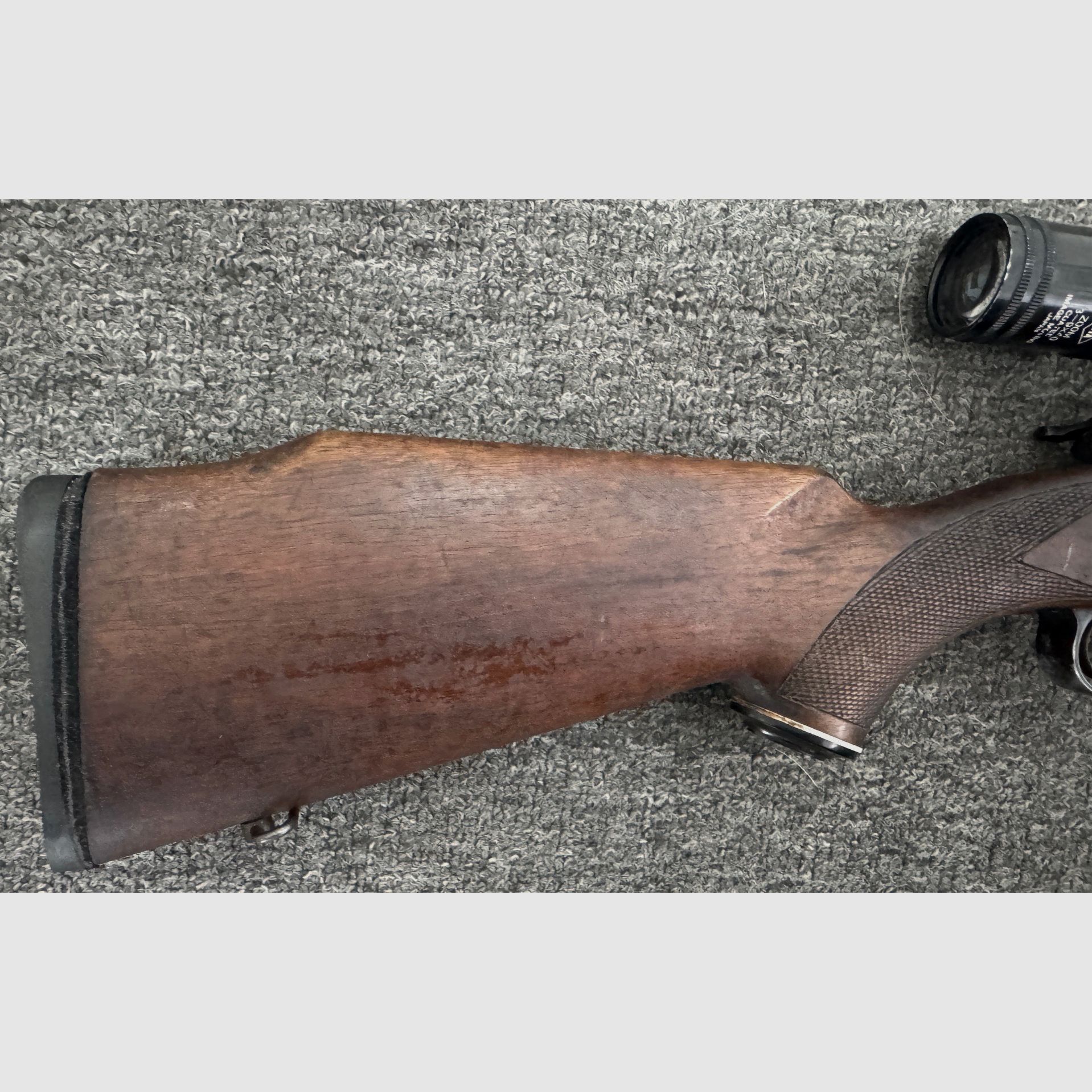 98 w kalibrze 7x64 z lunetą 3-9x40