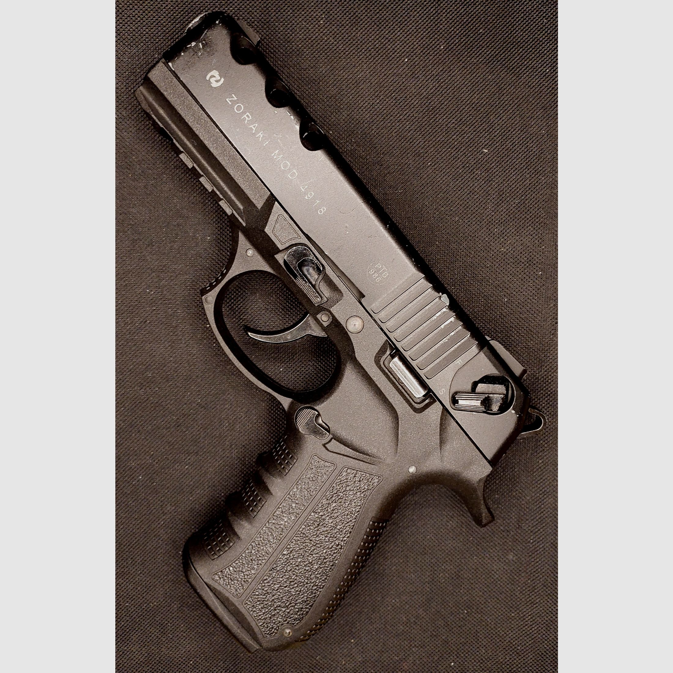 Zoraki 4918 9mm P.A.K. (alte PTB 986)