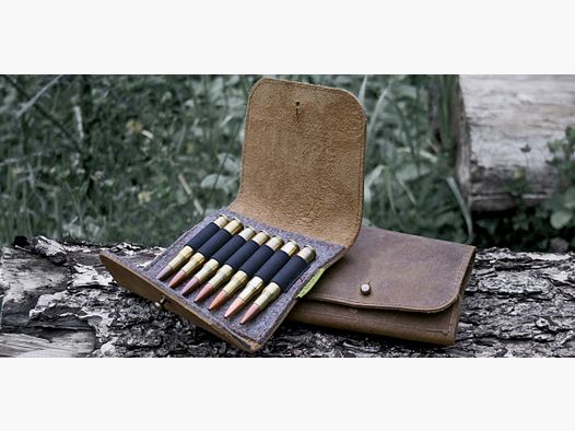 Forest owl rifle nubuck leather cartridge case