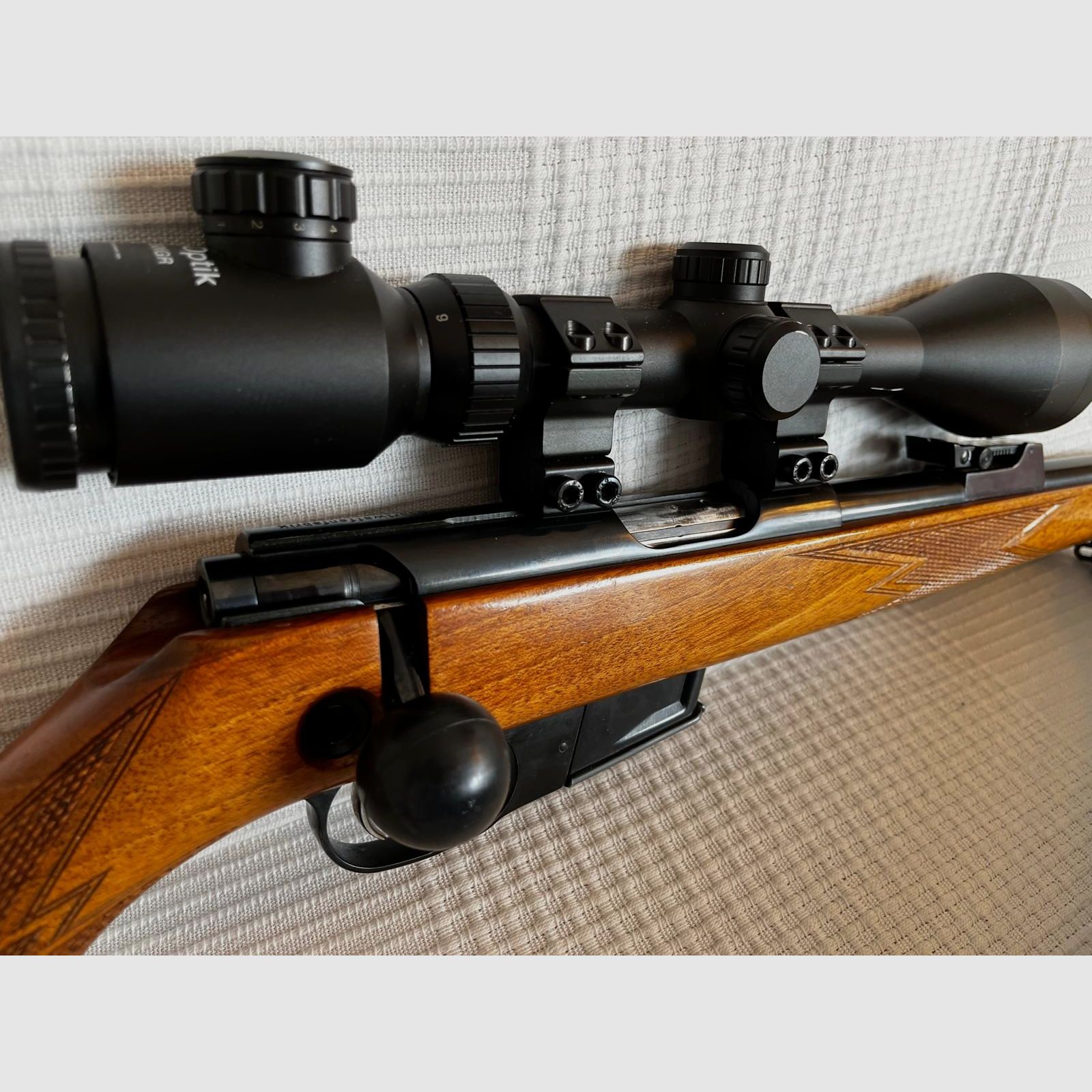 KK - Fucile .22 lfb Magnum con cannocchiale