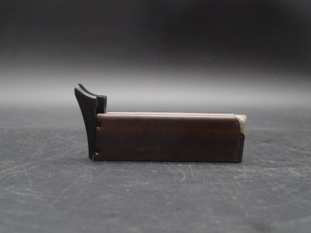 Negozio SCONOSCIUTO 8mm colpo